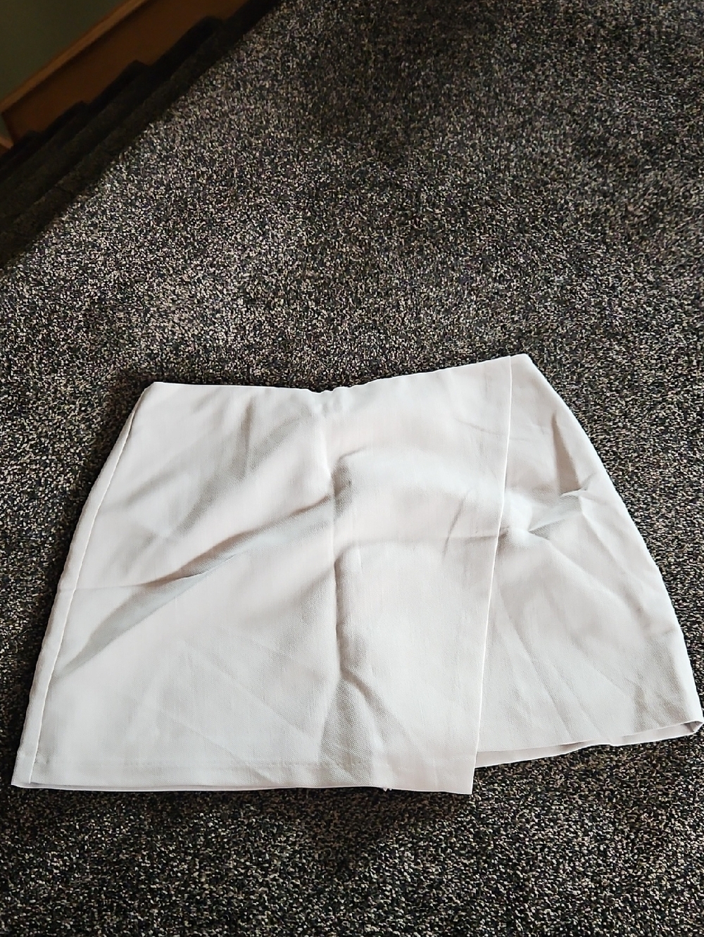 ABERCROMBIE Mini Skirt - Clean A-Line Silhouette